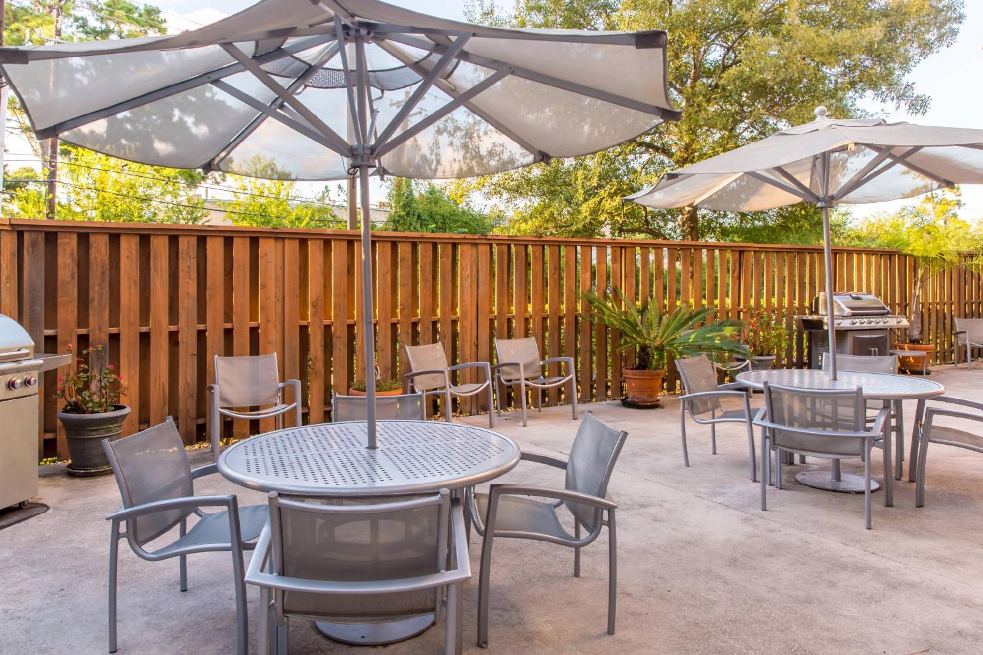Springhill Suites By Marriott Houston Brookhollow Экстерьер фото