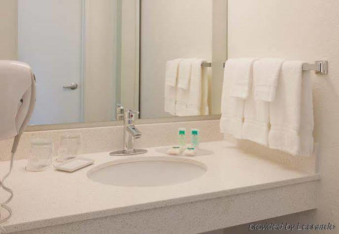Springhill Suites By Marriott Houston Brookhollow Экстерьер фото