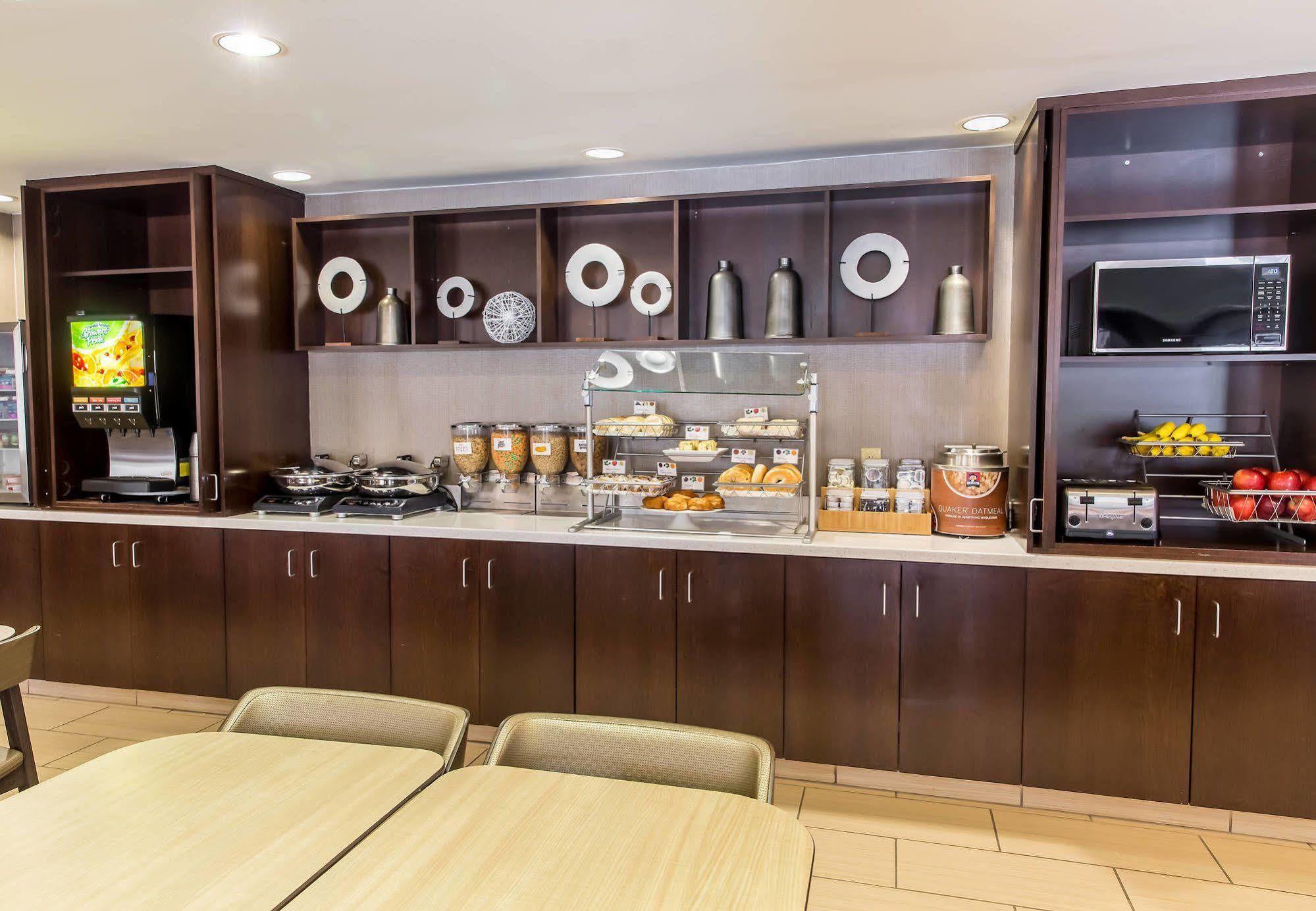 Springhill Suites By Marriott Houston Brookhollow Экстерьер фото